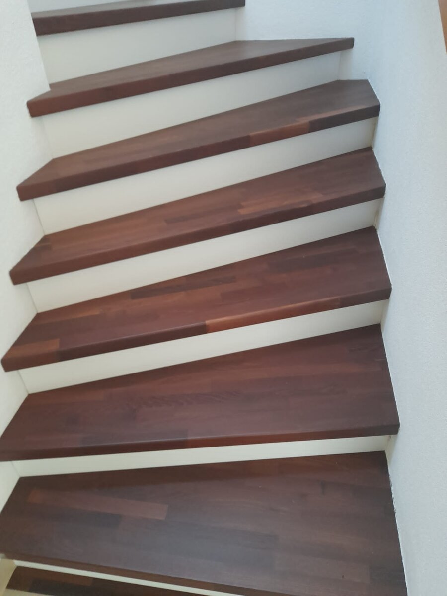 Holzschutz für Treppe