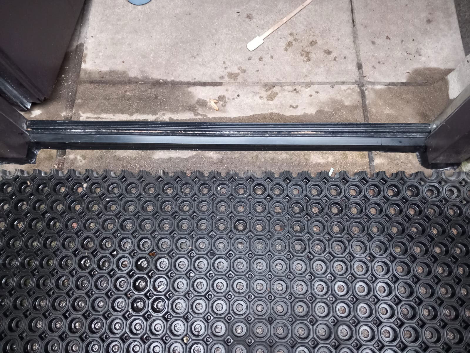 kompetente Glasversiegelung